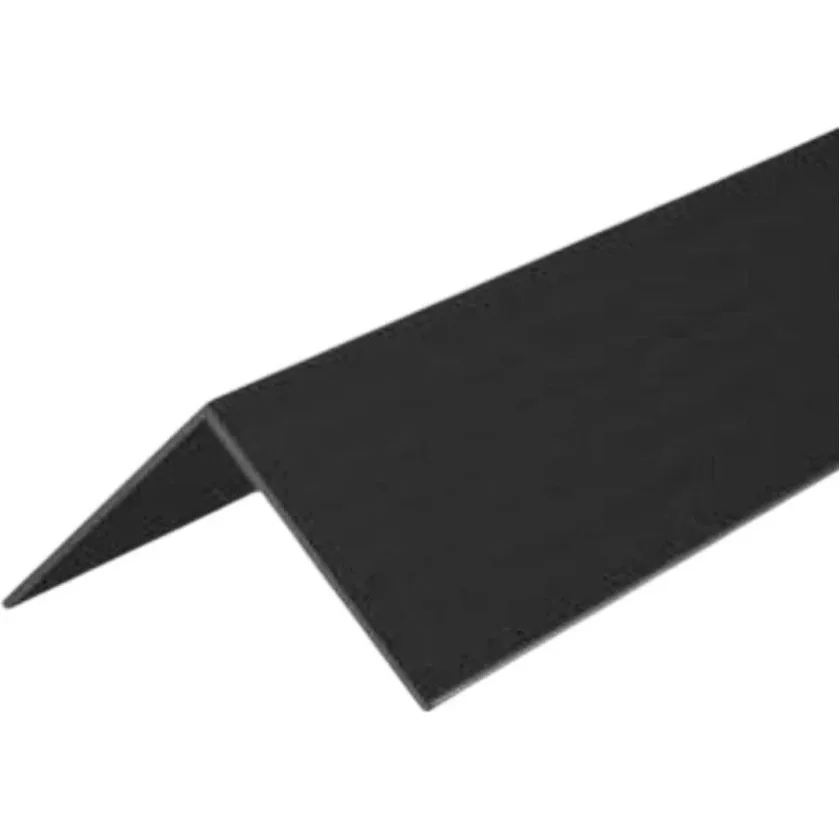 Кут ПВХ 20×20 чорний 2,7
